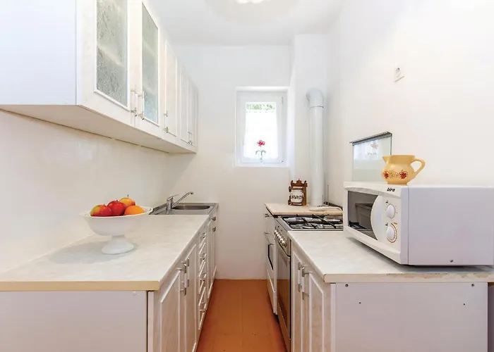 Casa vacanze 2 Bedroom Awesome In *