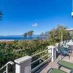 2 Bedroom Awesome In Σπίτι διακοπών